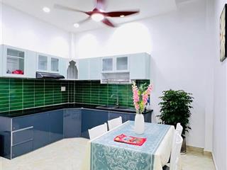 Cô 3 kẹt tiền bán lỗ chỉ 2,29 tỷ  dòng tiền thuê 18 triệu  hxh hoa lan, phú nhuận, sổ riêng