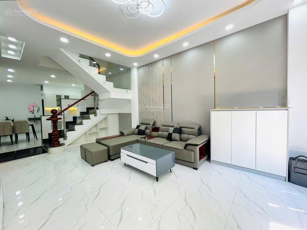 Bán nhà gần kđt vạn phúc giá 2,19 tỷ  trục quốc lộ 13, p. hiệp bình phước, thủ đức  sổ riêng