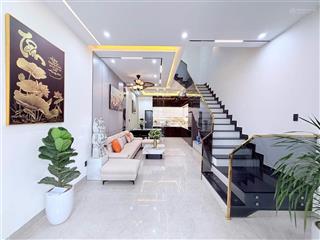 Bán nhà đẹp 2 lầu hẻm xe hơi  giá ngộp 4,75 tỷ/72m2  điện biên phủ  gần ngã 4hàng xanh, sổ riêng