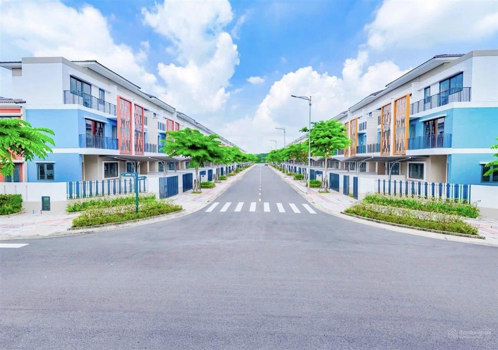 Căn góc giá f0 từ cđt vn singapore  vsip group bình dương