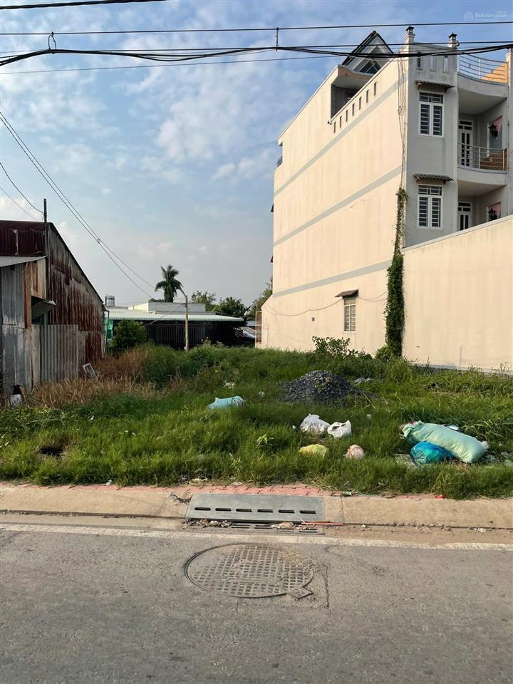 Bán đất tại láng le bàu cò, 720 triệu, 100m2, mặt tiền 5.5m, pháp lý đầy đủ tại lê minh xuân.