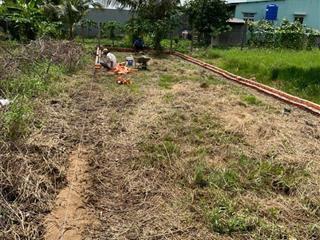 Bán đất tại chợ an hoà 153m2 chỉ với 580tr , tại thầy cai, phú hưng, bến tre. full thổ cư.shr.