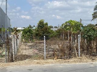 Bán đất ngay cổng chào huyện cần đước, long an, 380 triệu, 120m2, shr, full thổ cư.