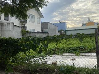 Chính chủ cần bán nhanh lô đất tại chợ phong phú. 100m2 780tr. xây dựng đủ. phong phú bình chánh.