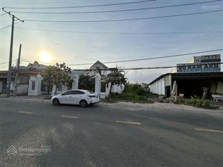 Bán đất tại trần văn nam, giá 690 triệu/250m2, đẹp, nhiều tiện ích xung quanh. shr, sang tên ngay