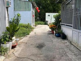 Bán đất 250m2 tại lê văn cảng, tân an, long an giá cực chất 540 triệu. bao giấy, bao check đất