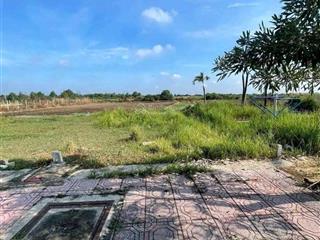Bán đất vĩnh phú 38, giá siêu hời chỉ với cơ hội đầu tư hấp dẫn 540 triệu, 145m2. đường xe tới đất