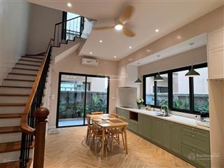Cho thuê biệt thự 2 ngủ  full đồ  phân khu đảo dừa  vinhomes ocean park 2