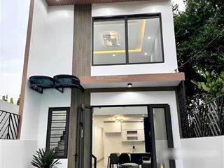 Chủ cần bán gấp vì chủ cần tiền cho con đi du học, nhà gác lửng đường nhựa trước nhà 7m