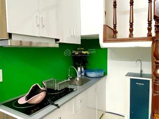 Lô góc 2 mặt thoáng, ngõ thông kinh doanh, gần phố . dt 17m 5t mt 3,2m giá 3,5 tỷ