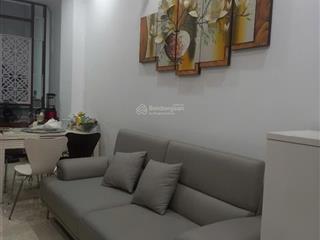 Ngõ nông thông,ba gác đỗ cửa gần oto tiện ích. dt 26m 5t mt3,2m giá 5,9 tỷ có tl