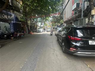 Mặt ngõ gần phố, oto vào nhà, an sinh đỉnh. dt 43m 5t mt3,5m giá 8,9 tỷ có tl
