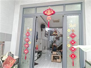Chính chủ 1 đời, nhà 2 tầng btct kế bên lotte mart q7  dt 55m2, chỉ 4.5 tỷ
