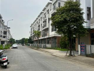 Shophouse vsip từ sơn gardenhouse 5,65 tỷ dt 75m2 4 tầng đường 17 m cạnh 9 toà chung cư