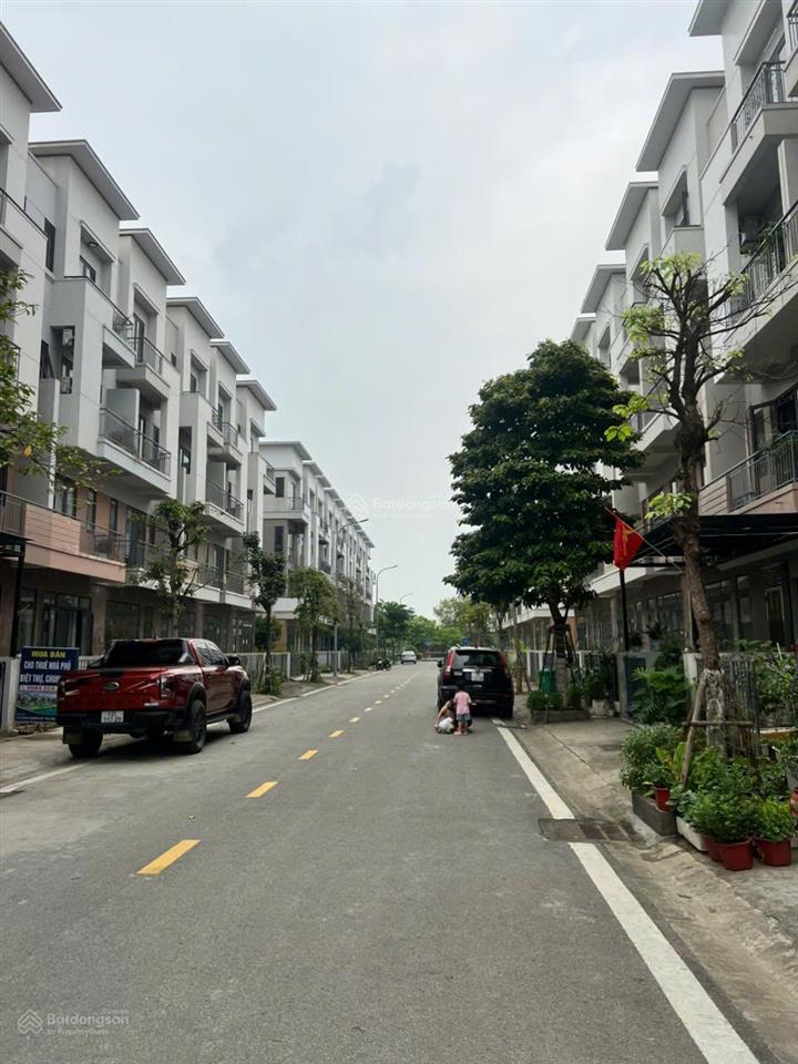 Bán shophouse sh2 4tầng dt75m2 centadiamond giá 6,12tỉ thấp nhất thị trường ,liền kế 7 tòa chung cư