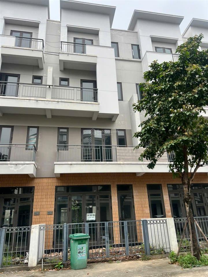 Bán shophouse sh2 4tầng dt75m2 centadiamond giá 6,12tỉ thấp nhất thị trường ,liền kế 7 tòa chung cư