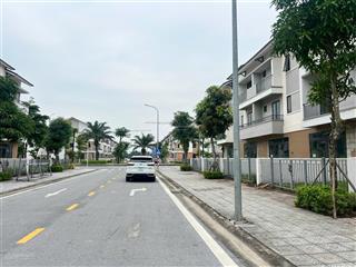 Cần bán shop house vsip từ sơn centa ryverside 3 tầng dt 120m2 giá chỉ 7,8 tỉ lời ngay khi mua