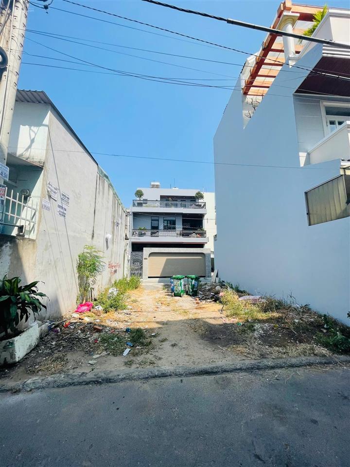 Siêu phẩm đất siêu đẹp 2 mặt tiền đường xe hơi trước sau không lộ giới sát phạm văn đồng