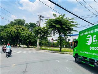 Bán đất đường số 1  linh trung, tặng dãy trọ 4 phòng còn mới, hẻm xe hơi, gần đg phạm văn đồng