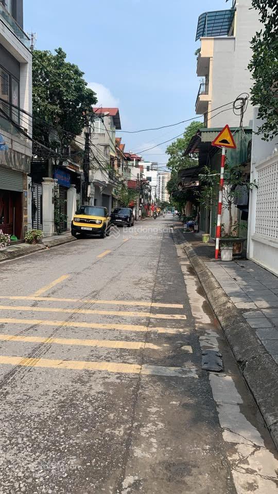 Bán đất phố kẻ tạnh  giang biên  long biên  288m2*mt 11m ngõ ô tô tải vào tận đất kd sầm uất