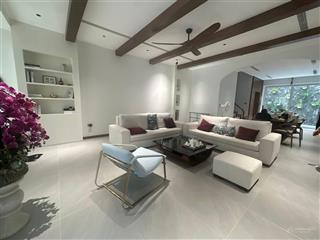 Biệt thự nhà vườnkđt việt hưnglong biêndt 120m2*5 tầng*mt 6mgần vinhomesgần công viên