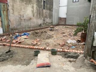 Bán đất tại hậu dưỡng, 3,5 tỷ, 45 m2, mặt tiền 4,5m, ngõ 4m rộng
