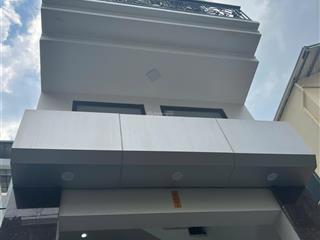Mình chính chủ cần bán nhà mới xây 5 tầng sn13 ngõ 29 đường phú cường lô góc 3 mặt thoáng vĩnh viễn