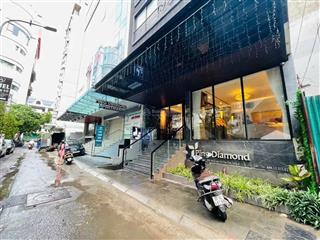Dương khuê  cầu giấy, toà vp siêu vip, doanh thu 1.8 tỷ/ năm. 120m  10 tầng  mt 10m  giá 68 tỷ