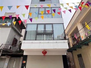 Nhà đẹp ở ngay  yên hoà  cầu giấy. lô góc  ô tô ngủ trong nhà. 34m  6t  mt 6m  giá 12.5 tỷ