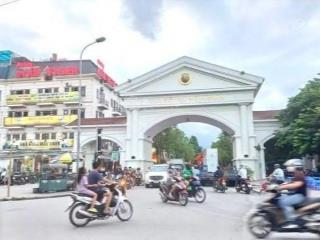 Siêu hót và dẻ  mặt phố yên bình  hà đông. lô góc, kd, ô tô tránh, 35m, 5t, mt 4.2m, 6.15 tỷ