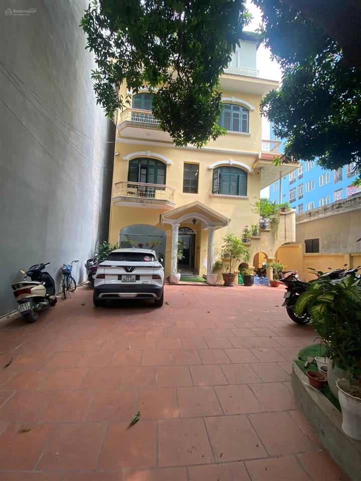 Siêu phẩm  giá đt  trương định  hoàng mai, oto tránh, vị trí đắc địa 305m, 4t, mt 11m, 105 tỷ