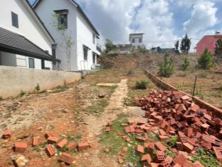 Bán đất thị trấn lạc dương 200m2 full thổ giá 3,5 tỷ thương lượng ô tô tận đất