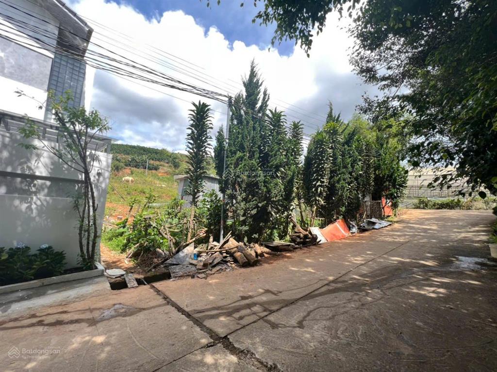 Đất sổ riêng xây dựng 3,5 tỷ đường ô tô tận đất khu biệt thự đẹp cần bán gấp rẻ nhất khu