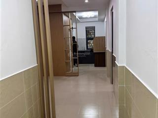 Bán tầng trệt chung cư ngô quyền 2,3 tỷ nhà mới sổ hồng riêng sang tên