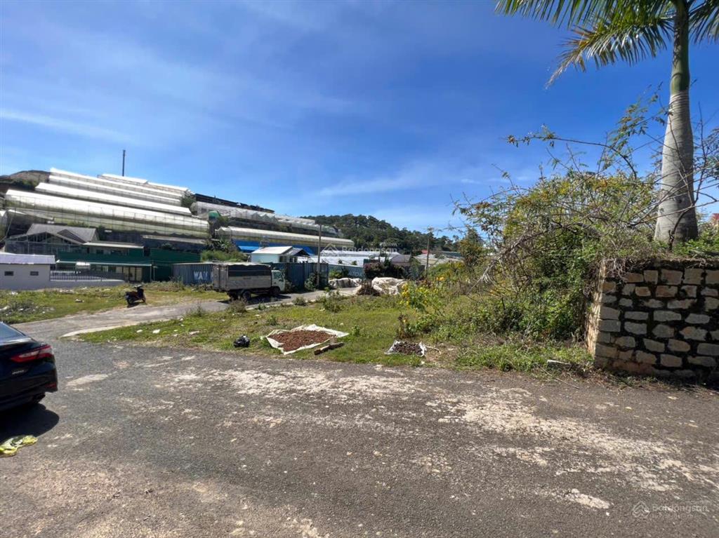 Bán lô góc 2 mặt tiền đa phú vị trí đẹp giá cực tốt chỉ 6,6 tỷ thương lượng