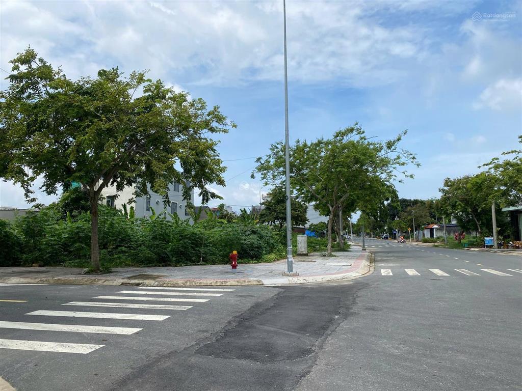Bán gấp lô góc 2 mặt tiền đẹp vị trí vàng trung tâm tp. vũng tàu giá chỉ 4 tỷ