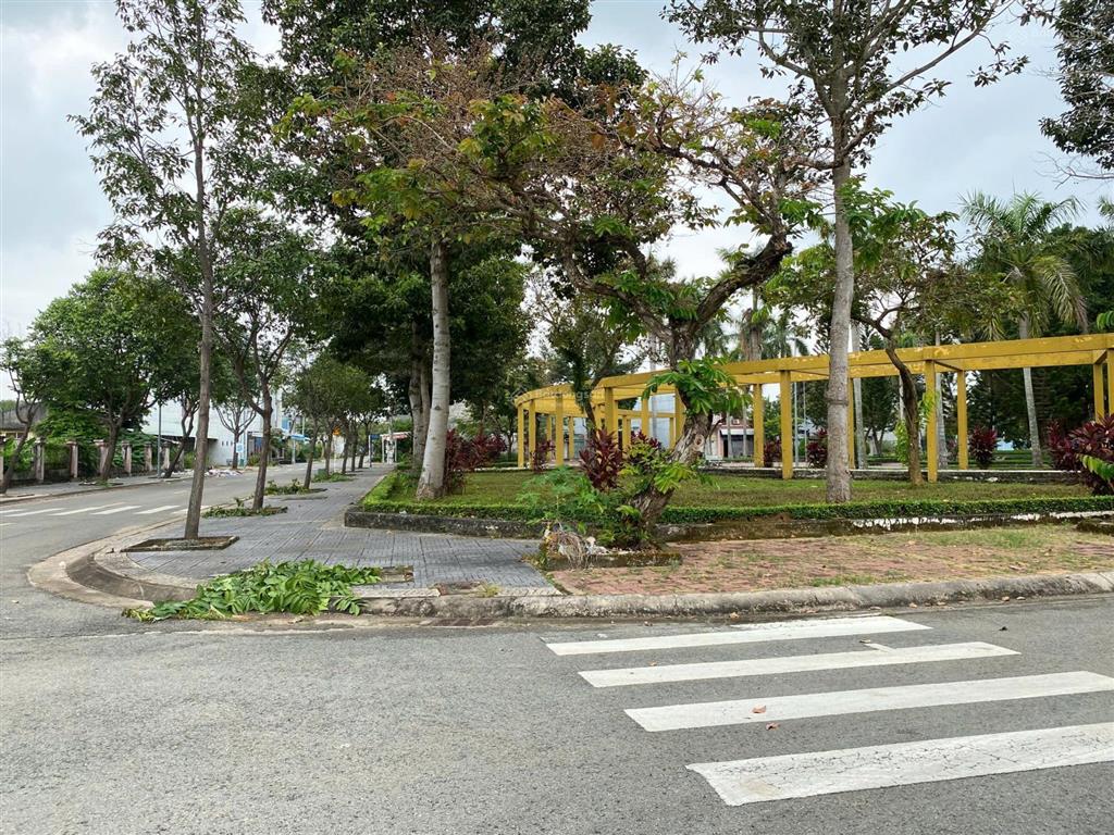 Bán lô đất đẹp view công viên trung tâm phường long tâm, tp. bà rịa.