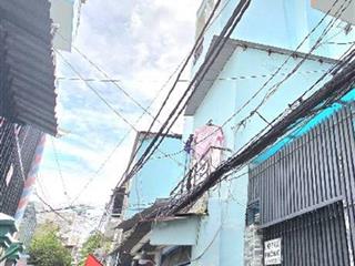 Quận 4 đoàn văn bơ p16 gần chợ xóm chiếu  ngang 4m  hẻm thông  gần mt đường chính  78m2 .