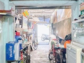 Hẻm xe hơi thông tứ phía tôn thất thuyết, p16, q4 91.9m2 nở hậu 5m nhà c4 tiện xây mới hơn 7 tỷ xíu