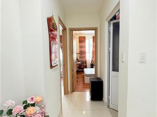 Căn hộ đẹp, view thoáng, giá tốt 62m² 2pn 2wc, có ít nội thất sẵn, 2,18 tỷ (bao thuế phí)