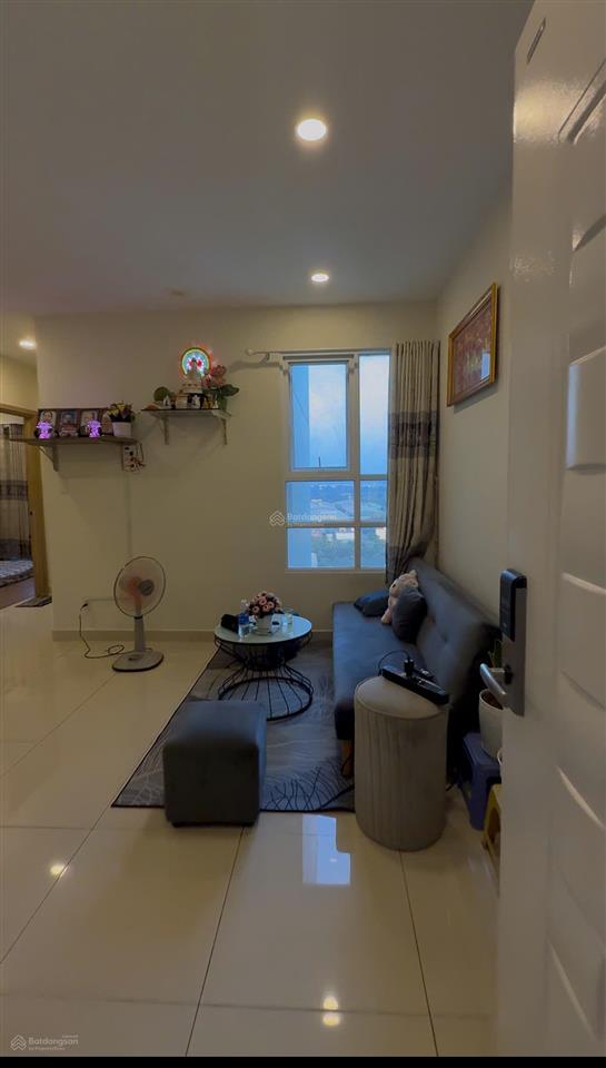 Hàng hót dt 62m2 2pn 2wc tặng nội thất giá 2,250 tỷ (bao thuế phí sang tên, view thoáng mát)