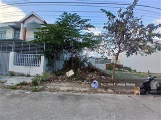 Thua lỗ cần bán gấp đất đẹp 120m2 mtđ.phan văn xoan, phường 2,gần svđ tỉnh bạc liêu. giá 900tr. shr