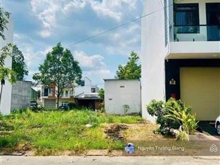 Cần ra đi nhanh lô đất 120m2 nguyễn văn nguyễn, gần công an xã mỹ thạnh an, bến tre. giá 500tr. shr