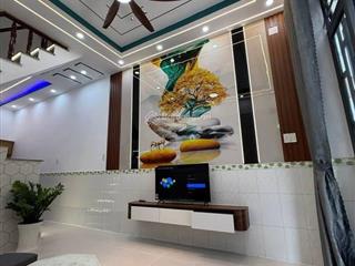 Chủ bán nhà ngay chợ cầu nguyễn văn quá sát gò vấp, tân bình