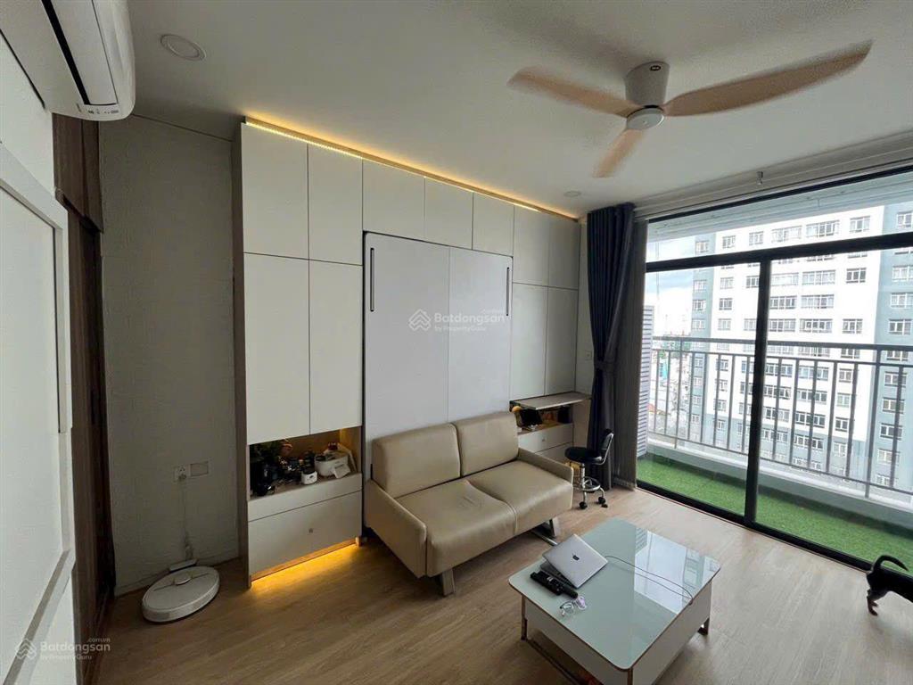 Bán officetel central premium quận 8 diện tích 31m full nội thất đang cho thuê 8tr. chỉ 2050 t