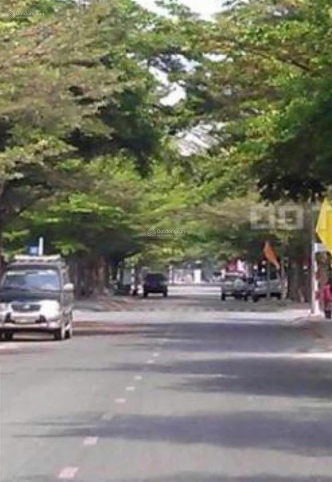 Bán lô đất đẹp nhất khu dân cư trí kiệt phước long b q9. 156 m giá chỉ 13.2 ty thương lượng mạnh.