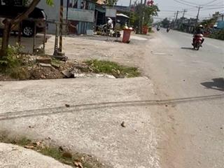 Bán sỉ hoặc lẽ 11 lô đất cách. đường tỉnh lộ 830 139m . long an