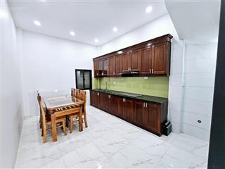 Bán nhà trâu quỳ  gia lâm  nơi đáng sống bậc nhất  sát vin  có thang máy  5 tầng  6 phòng ngủ