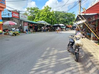 Bán đất cỏ bi  mảnh duy nhất trên thị trường đẹp long lanh  ngõ thông to rộng  2 mặt thoáng.