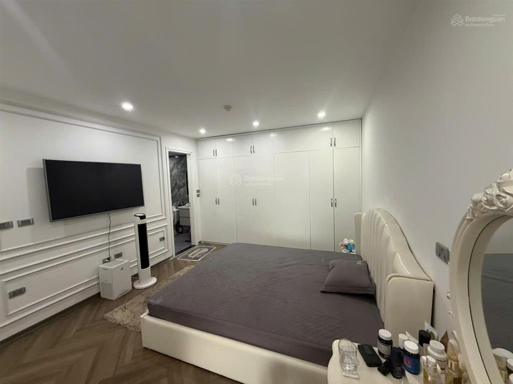 Bán ch tây hà tower  tố hữu, 7,9 tỷ, 125m2 (3 ngủ) căn góc, sẵn sổ, full nội thất